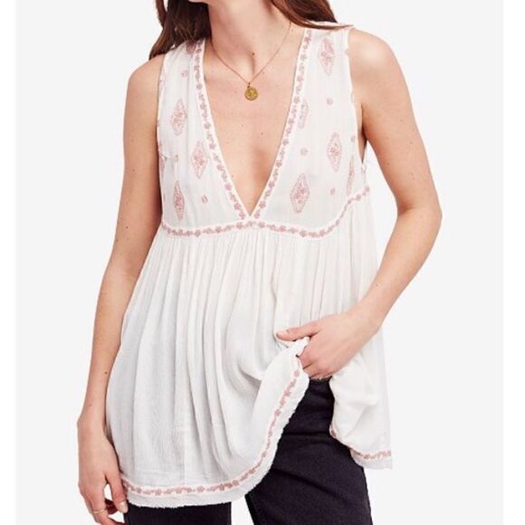 NWT MSRP $108 Free People Sleeveless Top Women's Size Small - Picture 2 of 9